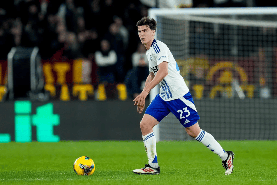 也是备受关 也是备受关