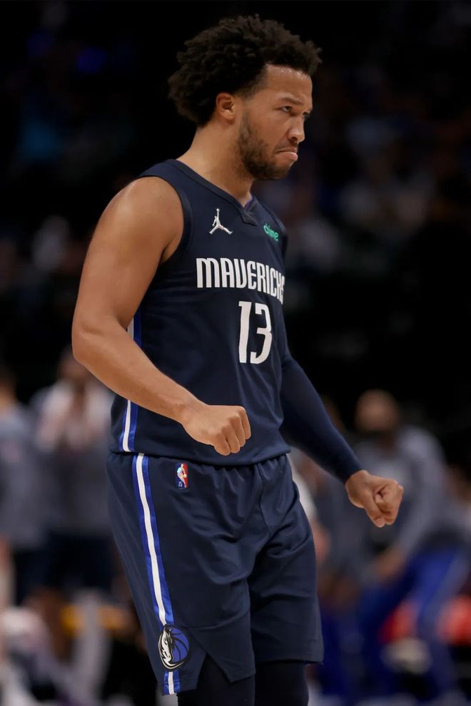 中场球员佩 中场球员佩